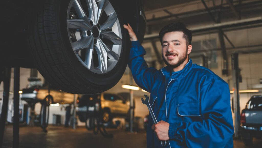 automotive mechanic